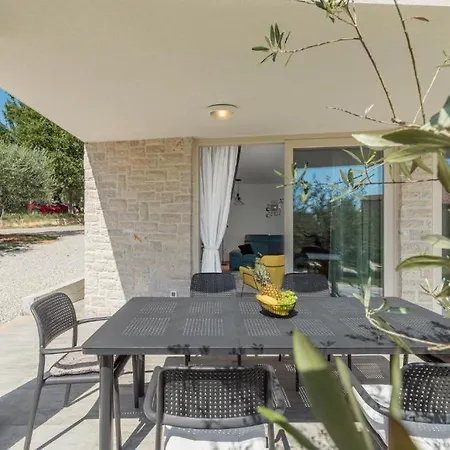 Sun Flower Villa