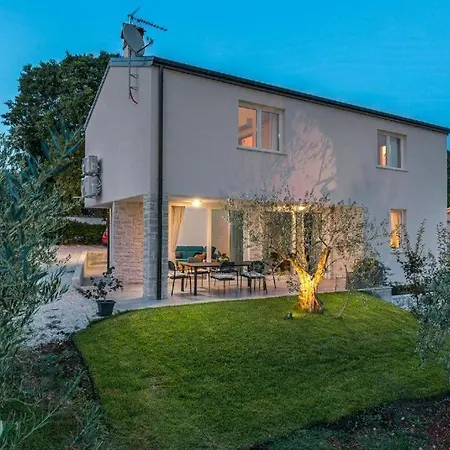 וילה Sun Flower פורץ